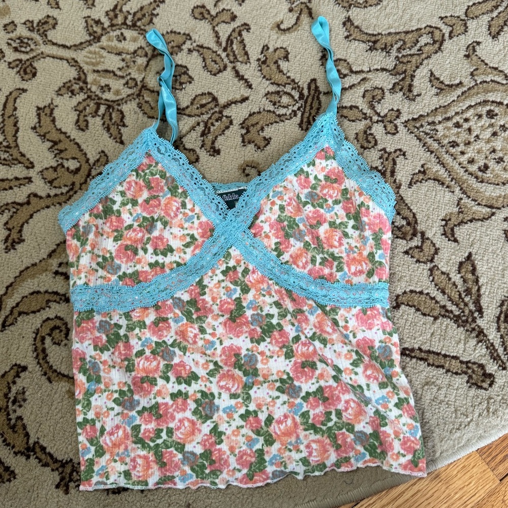 Floral tank